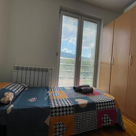 Big Apartment With Private Parking - Extra View Üsküp Dış mekan fotoğraf