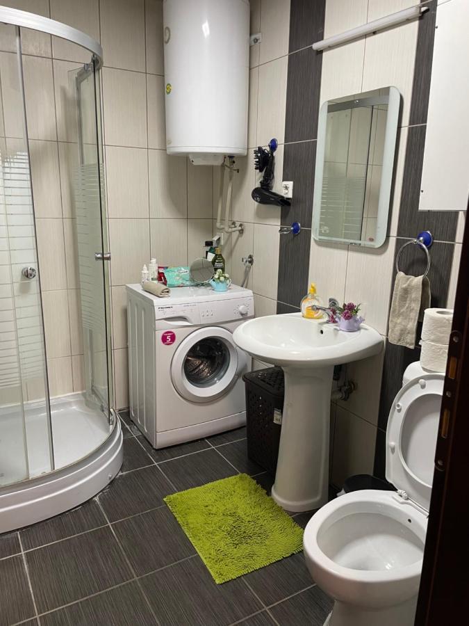 Big Apartment With Private Parking - Extra View Üsküp Dış mekan fotoğraf