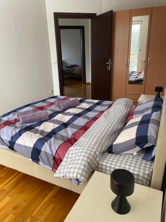 Big Apartment With Private Parking - Extra View Üsküp Dış mekan fotoğraf